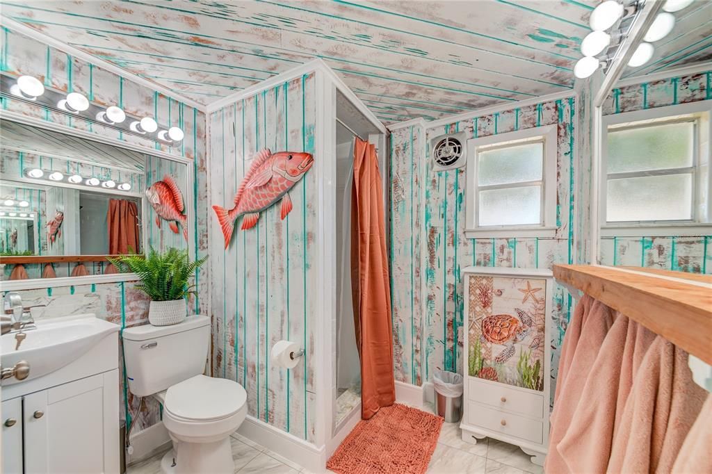 For Sale: $1,500,000 (3 beds, 3 baths, 1120 Square Feet)