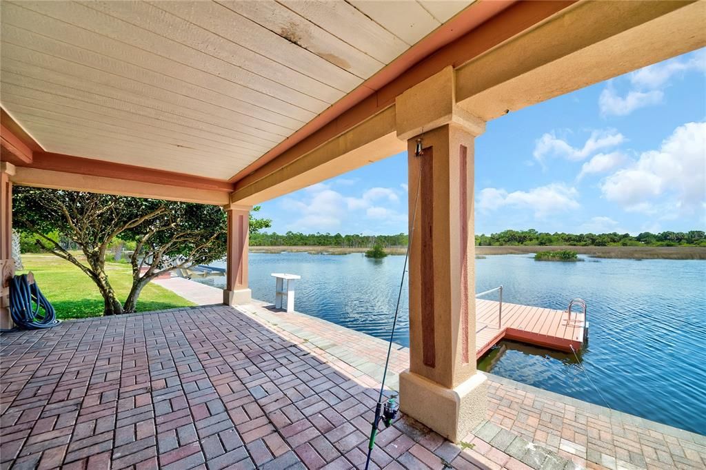 For Sale: $1,500,000 (3 beds, 3 baths, 1120 Square Feet)