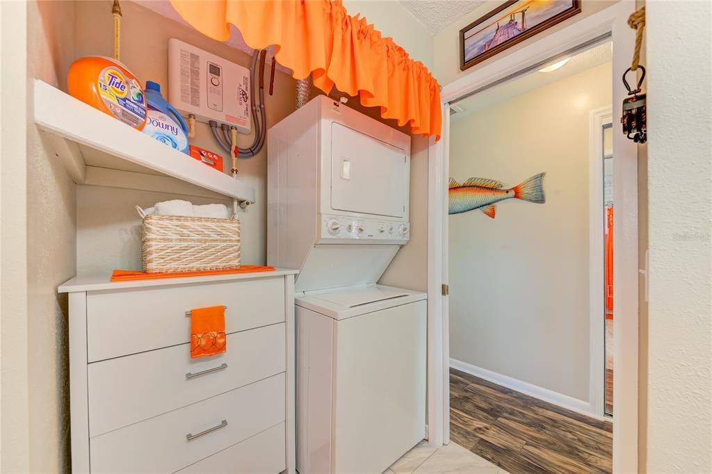 For Sale: $1,500,000 (3 beds, 3 baths, 1120 Square Feet)