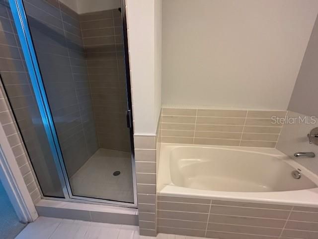 Active With Contract: $3,650 (2 beds, 2 baths, 1456 Square Feet)