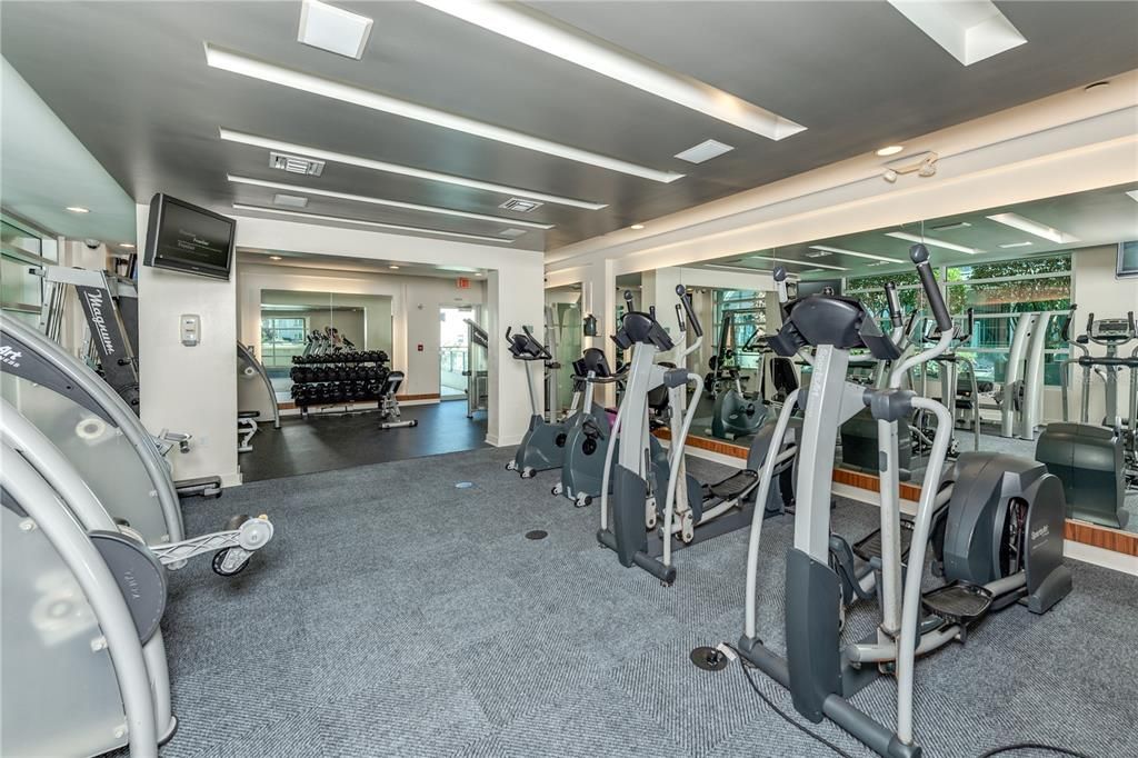 Active With Contract: $3,650 (2 beds, 2 baths, 1456 Square Feet)