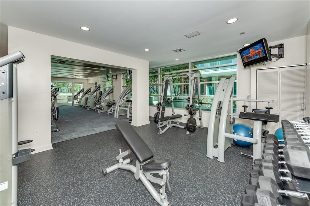 Active With Contract: $3,650 (2 beds, 2 baths, 1456 Square Feet)