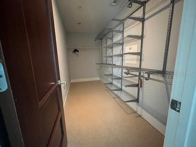 Active With Contract: $3,650 (2 beds, 2 baths, 1456 Square Feet)