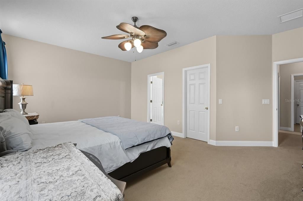 Active With Contract: $365,000 (4 beds, 2 baths, 2036 Square Feet)