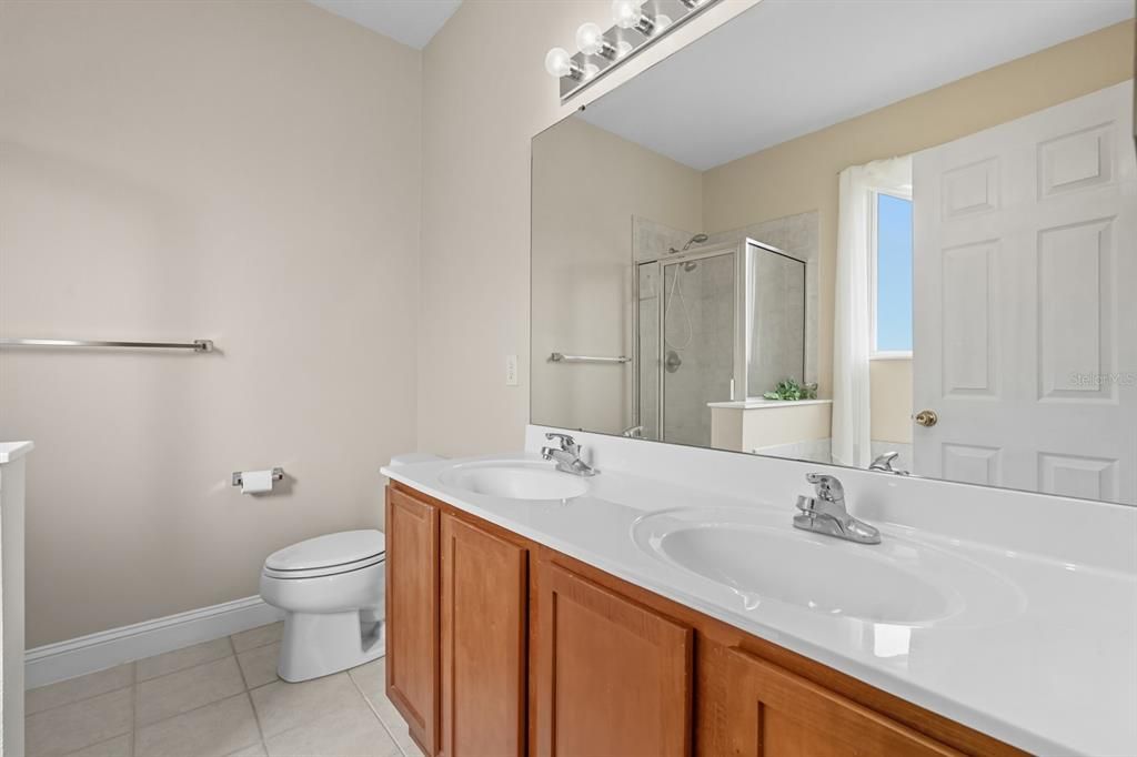 Active With Contract: $365,000 (4 beds, 2 baths, 2036 Square Feet)