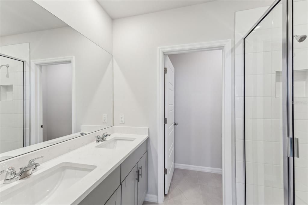 Под контрактом: $259,999 (3 спален, 2 ванн, 1269 Квадратных фут)