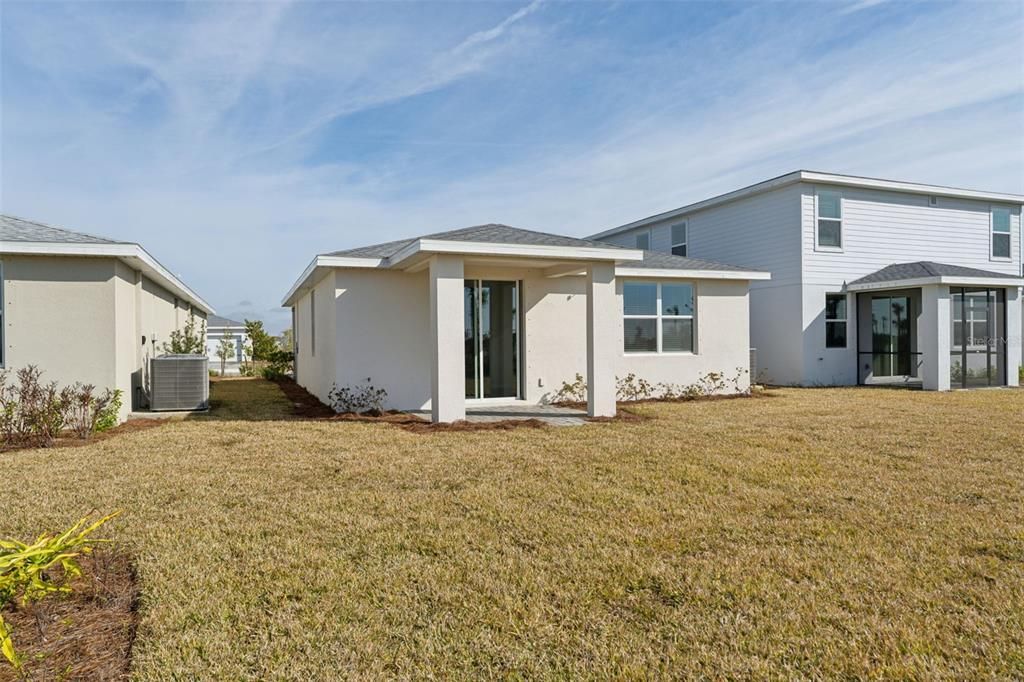 Под контрактом: $259,999 (3 спален, 2 ванн, 1269 Квадратных фут)