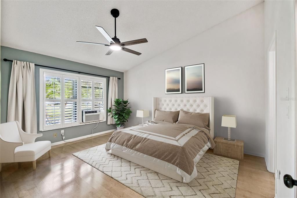 合同活跃: $269,000 (2 贝兹, 2 浴室, 1570 平方英尺)