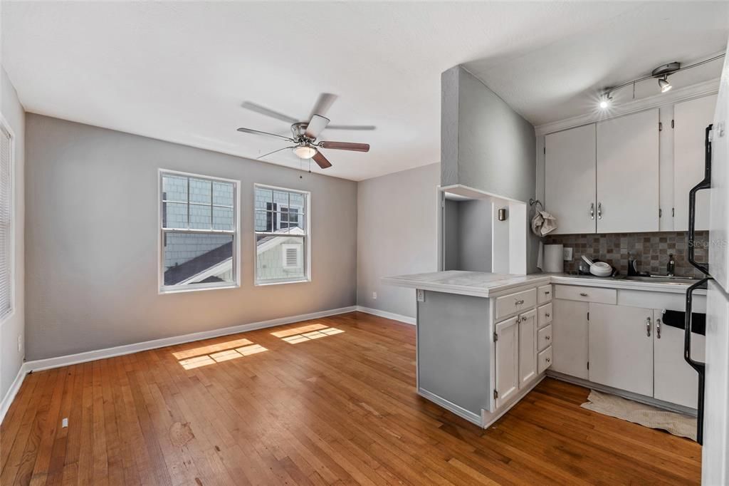 For Sale: $790,000 (3 beds, 2 baths, 2084 Square Feet)