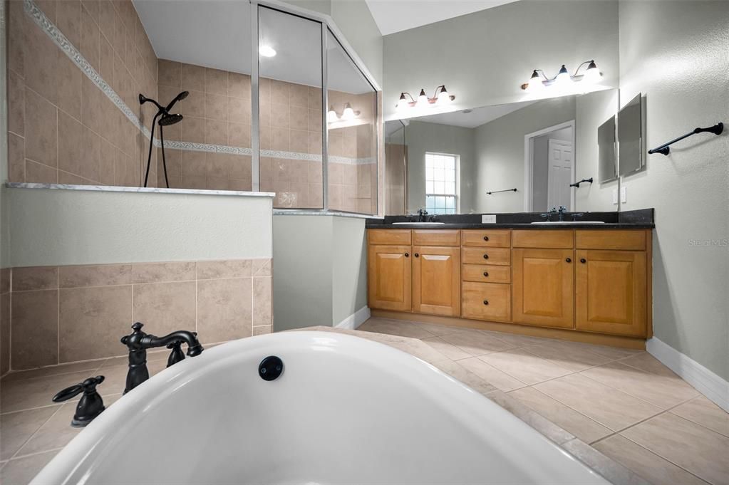 Active With Contract: $720,000 (4 beds, 3 baths, 2212 Square Feet)