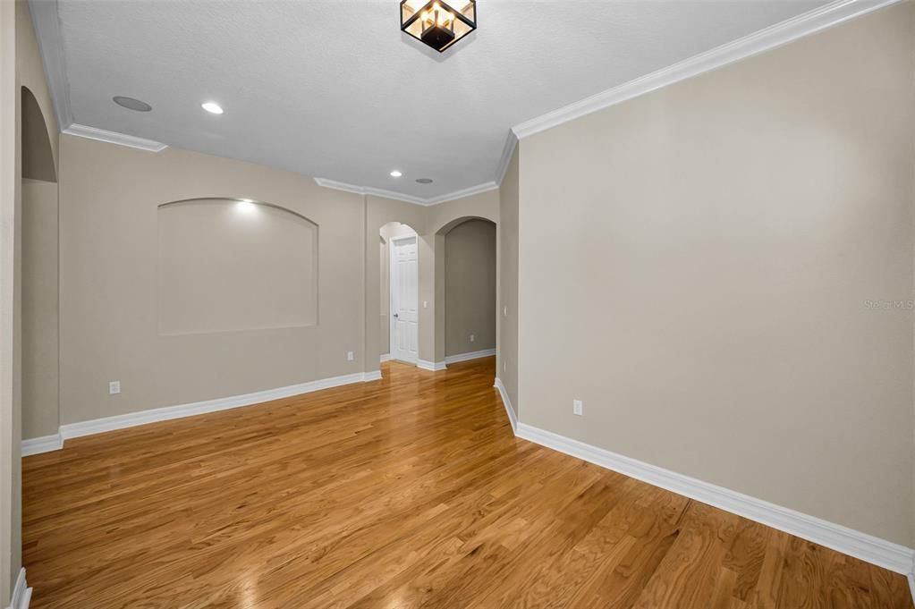 Active With Contract: $720,000 (4 beds, 3 baths, 2212 Square Feet)