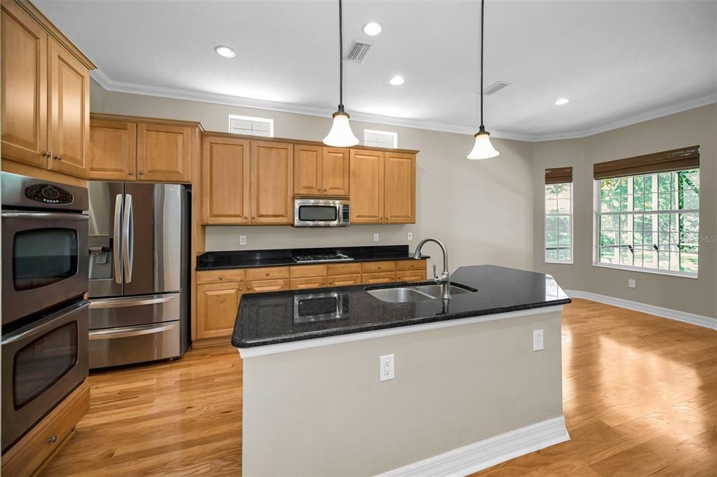 Active With Contract: $720,000 (4 beds, 3 baths, 2212 Square Feet)