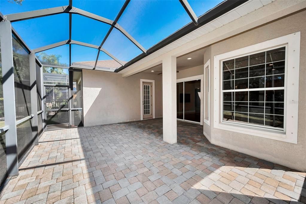 Active With Contract: $720,000 (4 beds, 3 baths, 2212 Square Feet)