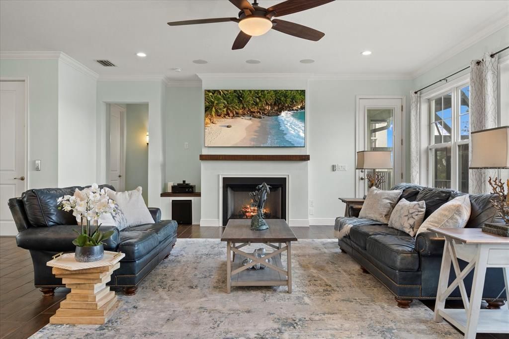 For Sale: $1,850,000 (5 beds, 4 baths, 4310 Square Feet)