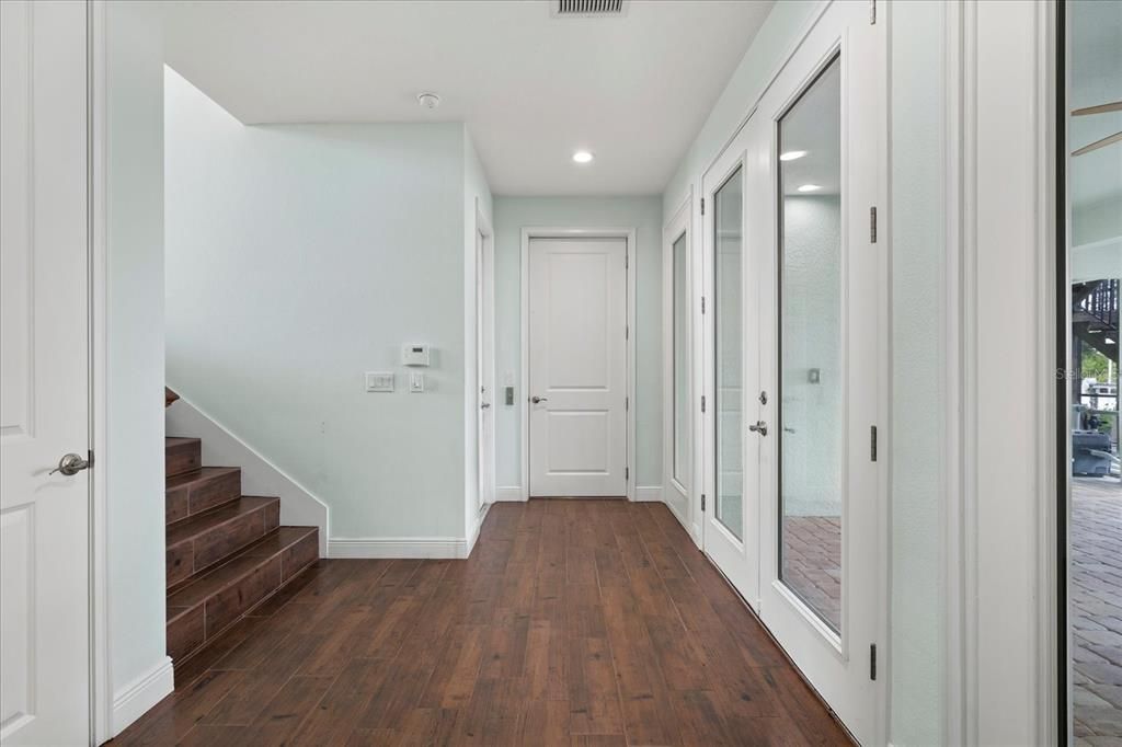 For Sale: $1,850,000 (5 beds, 4 baths, 4310 Square Feet)