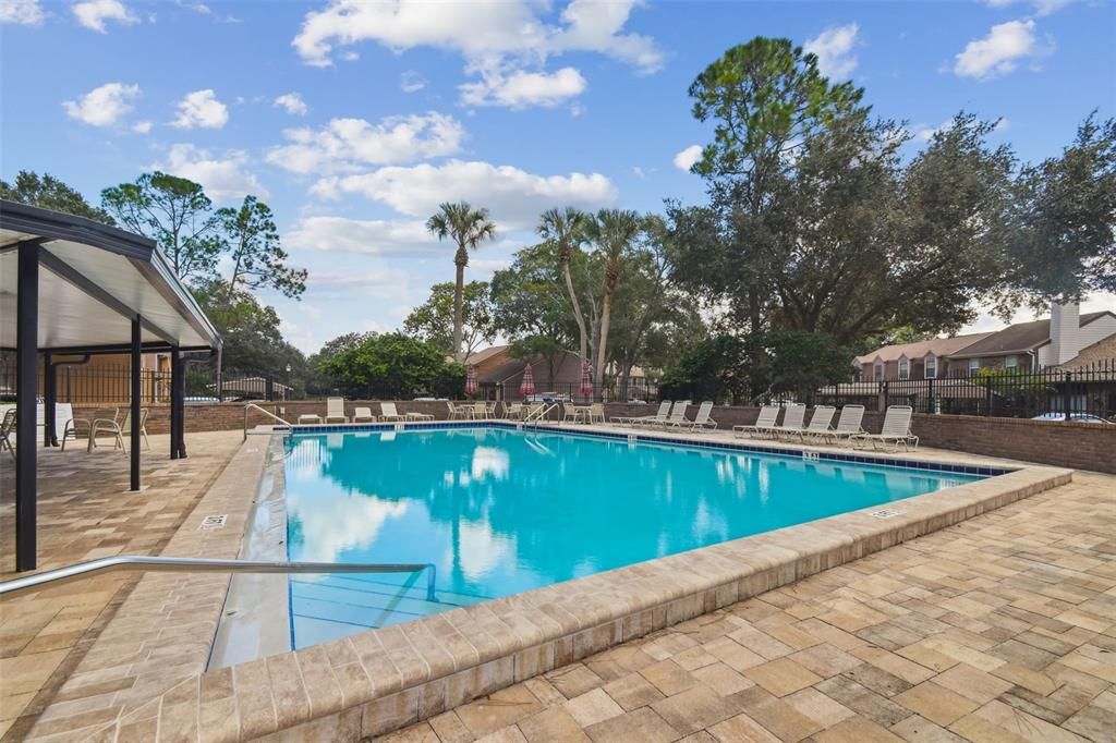 Active With Contract: $250,000 (2 beds, 2 baths, 1280 Square Feet)