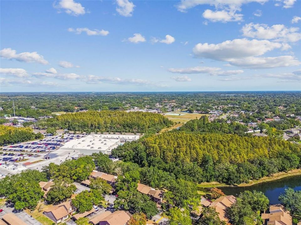 Active With Contract: $250,000 (2 beds, 2 baths, 1280 Square Feet)