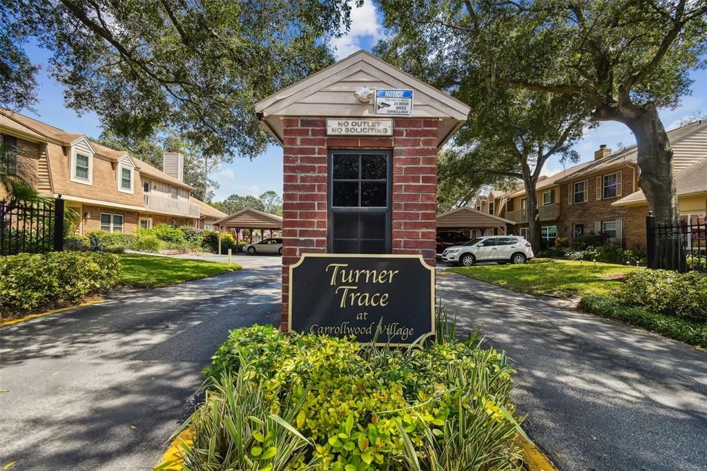 Active With Contract: $250,000 (2 beds, 2 baths, 1280 Square Feet)