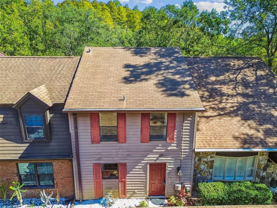 Active With Contract: $250,000 (2 beds, 2 baths, 1280 Square Feet)