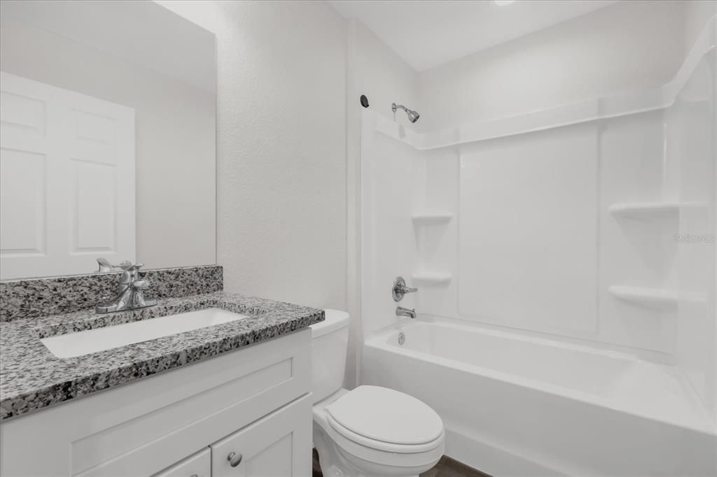 待售: $229,900 (3 贝兹, 2 浴室, 1316 平方英尺)