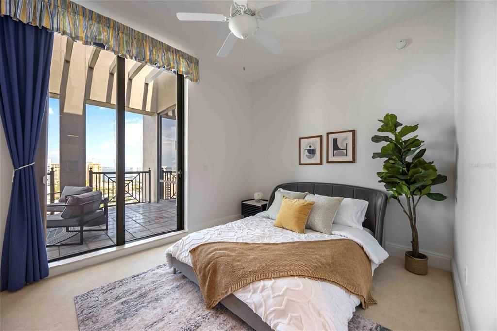 For Sale: $3,499,900 (3 beds, 3 baths, 3268 Square Feet)