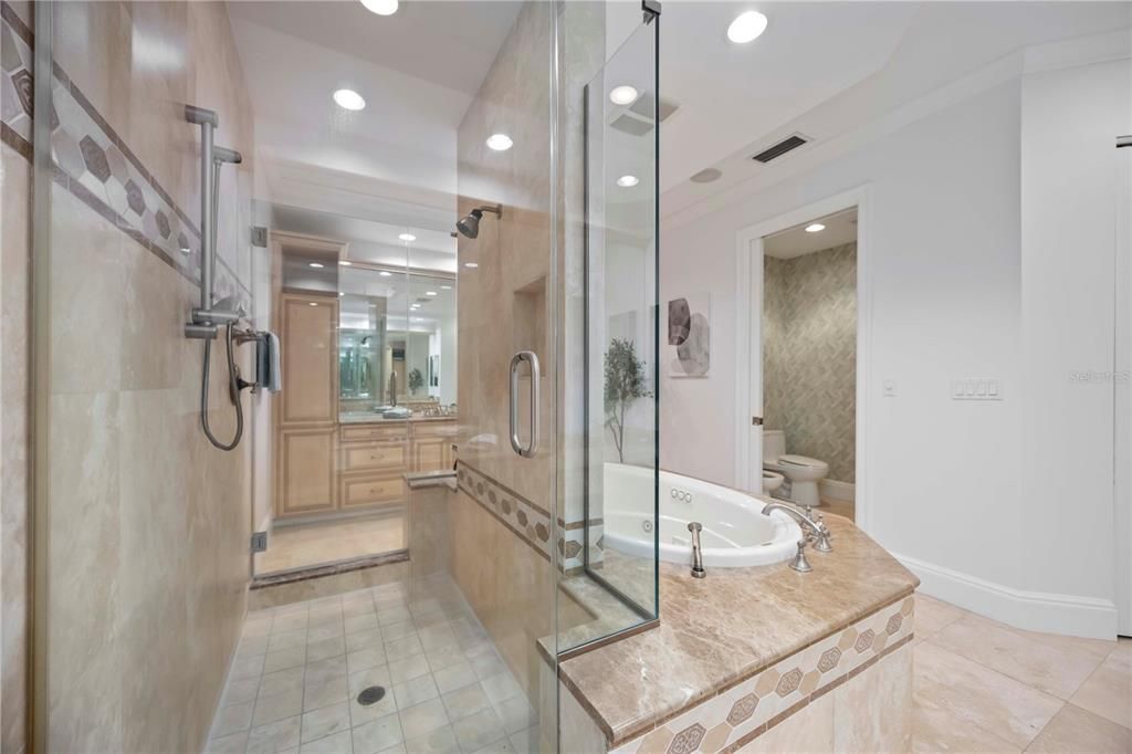 For Sale: $3,499,900 (3 beds, 3 baths, 3268 Square Feet)