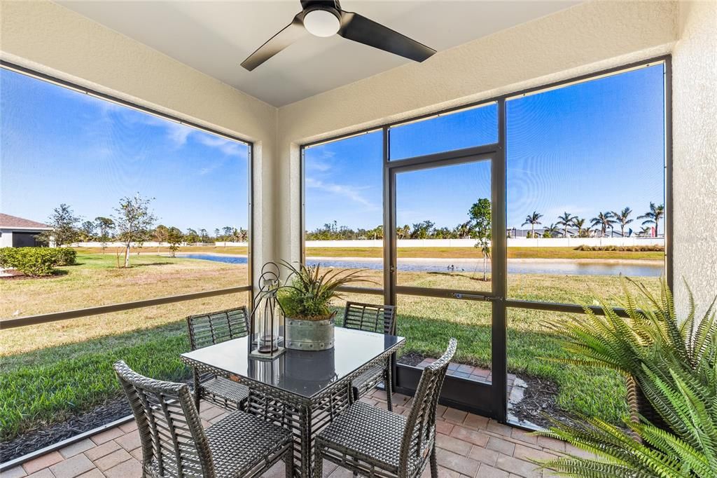 Active With Contract: $299,999 (4 beds, 2 baths, 1828 Square Feet)