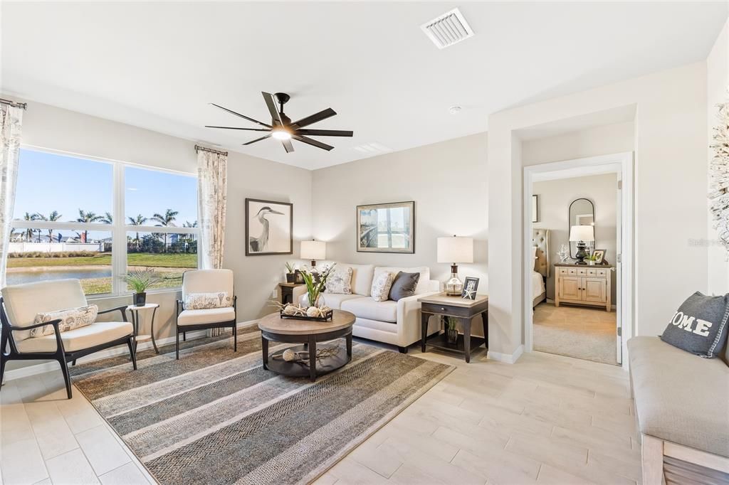 Active With Contract: $299,999 (4 beds, 2 baths, 1828 Square Feet)