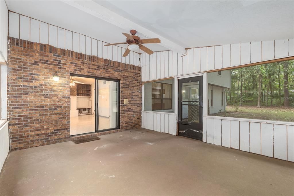 Active With Contract: $499,000 (4 beds, 2 baths, 2571 Square Feet)