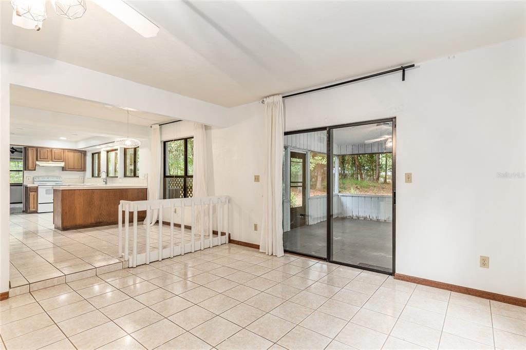 Active With Contract: $499,000 (4 beds, 2 baths, 2571 Square Feet)