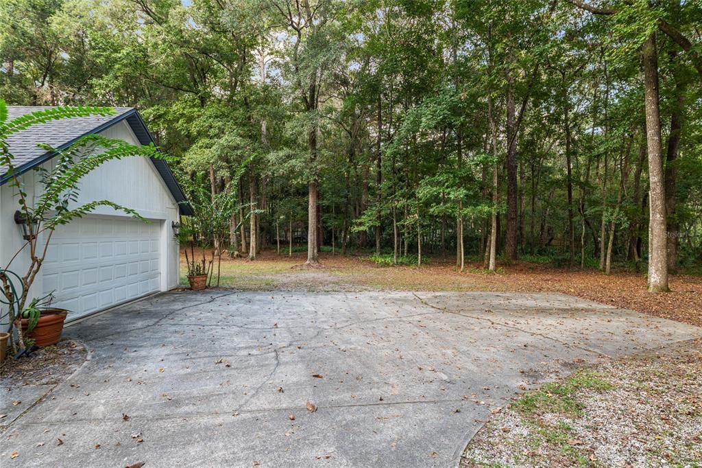 Active With Contract: $499,000 (4 beds, 2 baths, 2571 Square Feet)