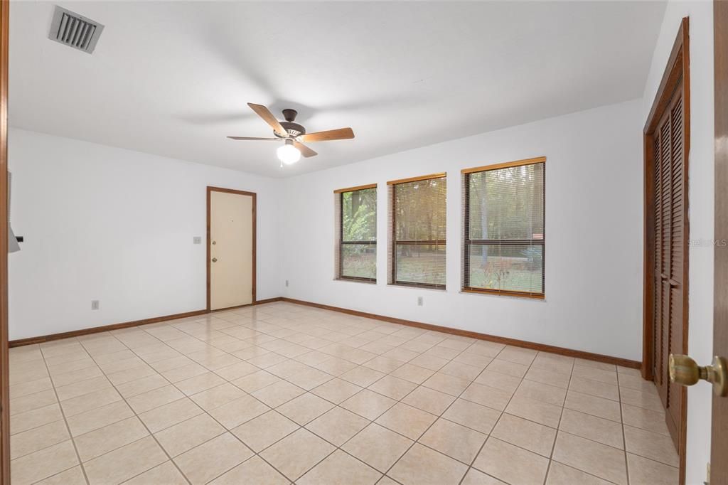 Active With Contract: $499,000 (4 beds, 2 baths, 2571 Square Feet)