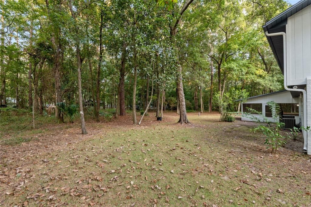 Active With Contract: $499,000 (4 beds, 2 baths, 2571 Square Feet)