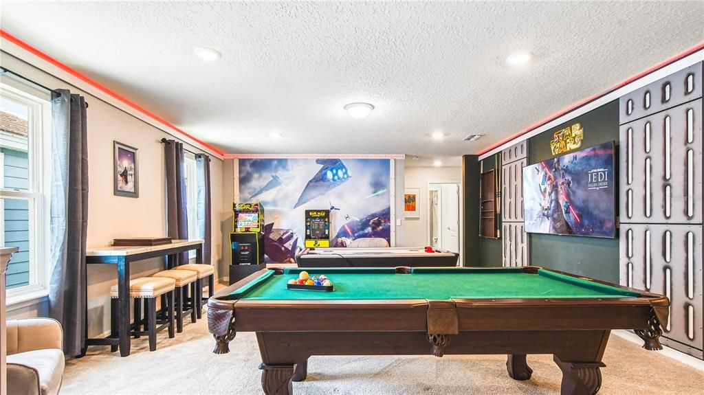 Active With Contract: $3,599 (7 beds, 5 baths, 3154 Square Feet)