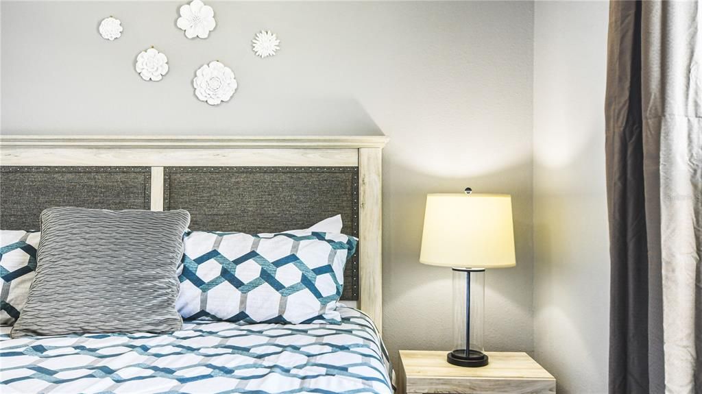 Active With Contract: $3,599 (7 beds, 5 baths, 3154 Square Feet)