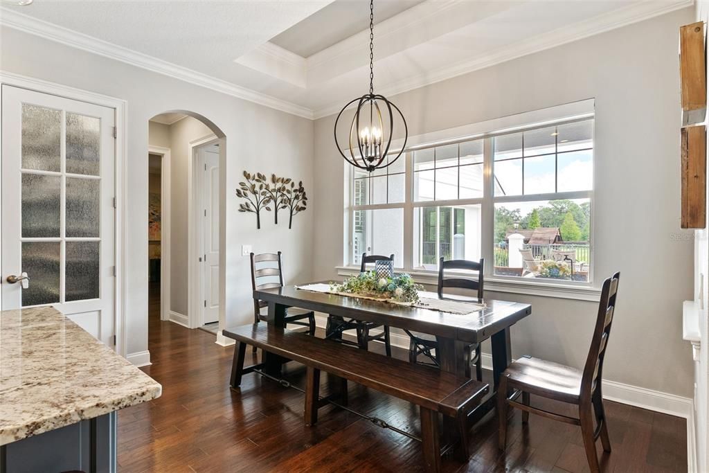 En Venta: $2,495,000 (6 camas, 5 baños, 5872 Pies cuadrados)