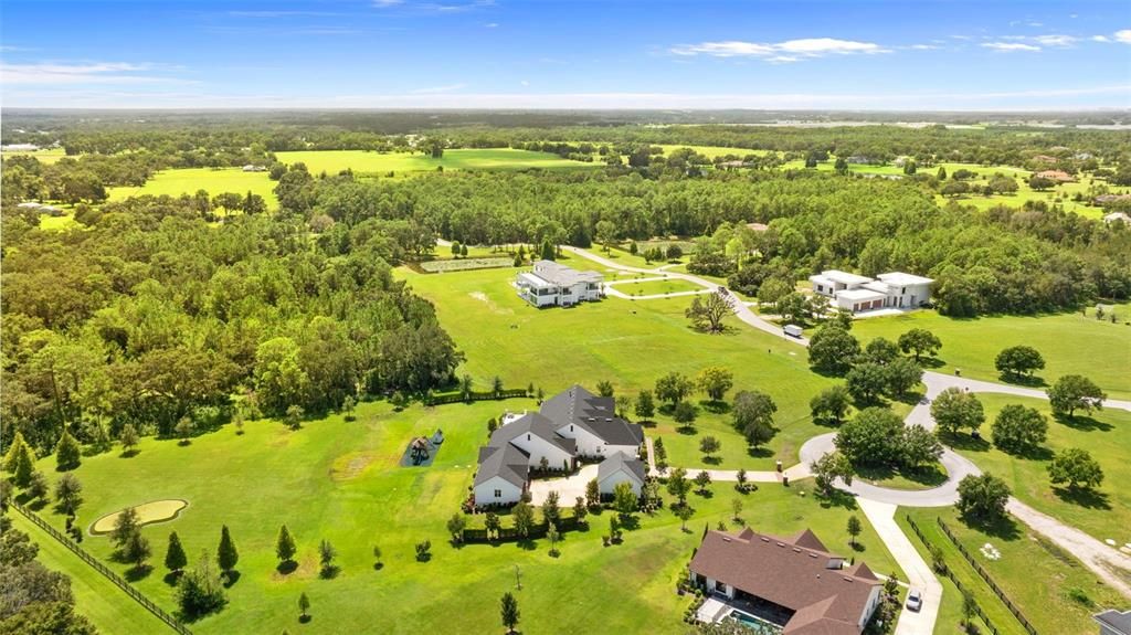 En Venta: $2,495,000 (6 camas, 5 baños, 5872 Pies cuadrados)