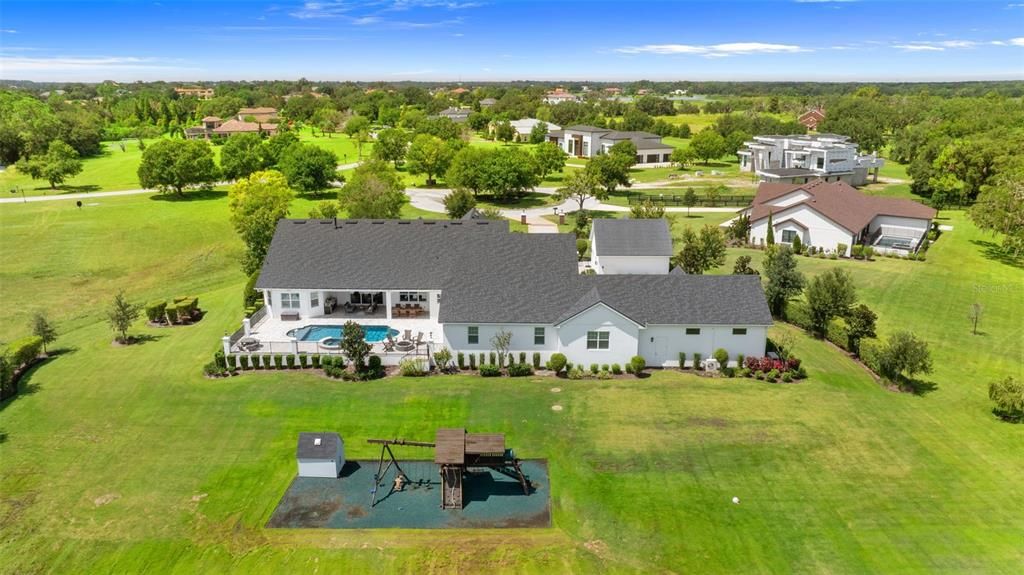 En Venta: $2,495,000 (6 camas, 5 baños, 5872 Pies cuadrados)