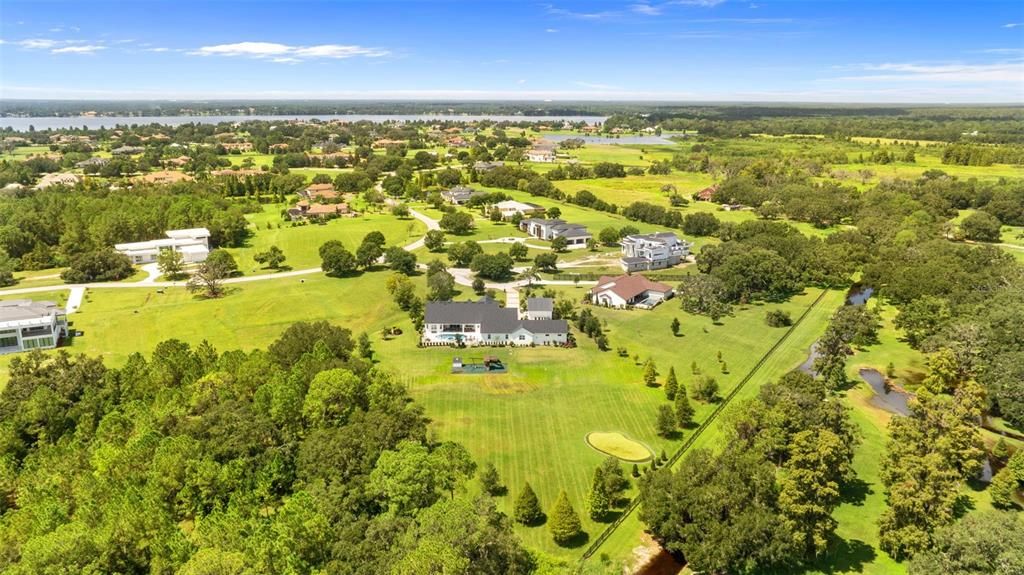 En Venta: $2,495,000 (6 camas, 5 baños, 5872 Pies cuadrados)