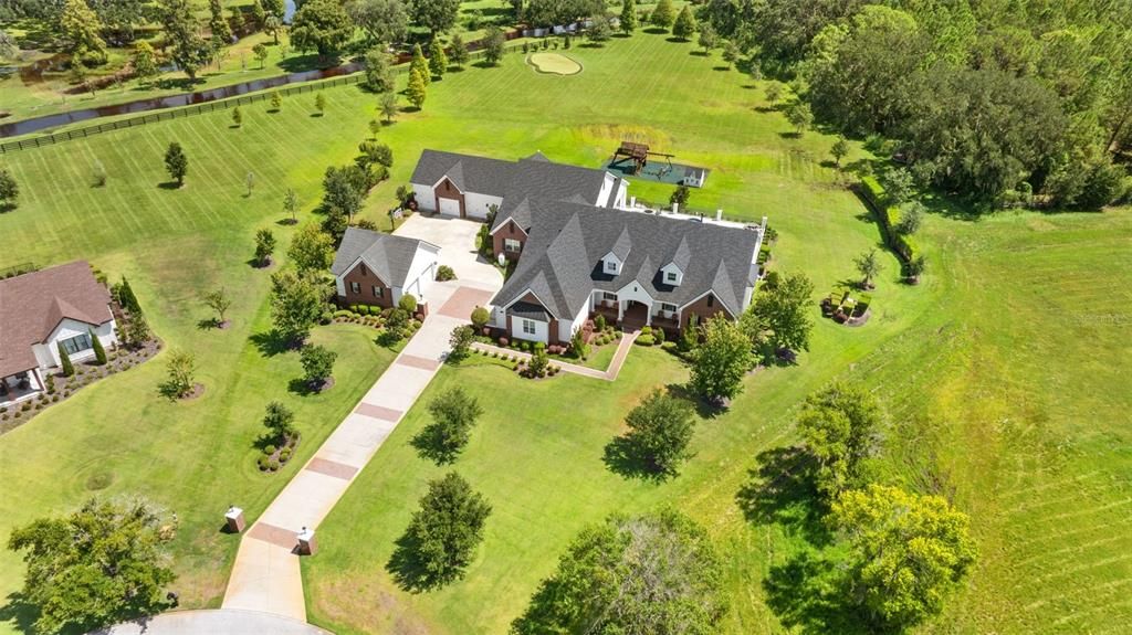 En Venta: $2,495,000 (6 camas, 5 baños, 5872 Pies cuadrados)