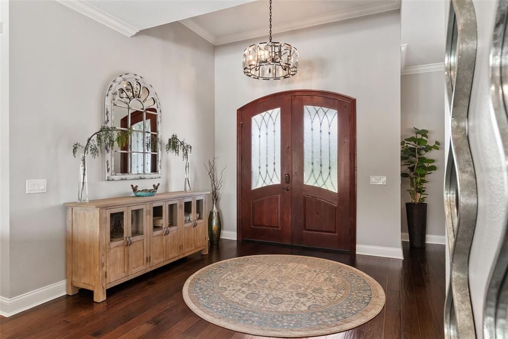 En Venta: $2,495,000 (6 camas, 5 baños, 5872 Pies cuadrados)