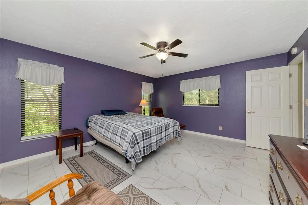 Active With Contract: $799,000 (3 beds, 2 baths, 1660 Square Feet)