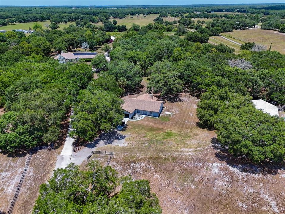 Active With Contract: $799,000 (3 beds, 2 baths, 1660 Square Feet)