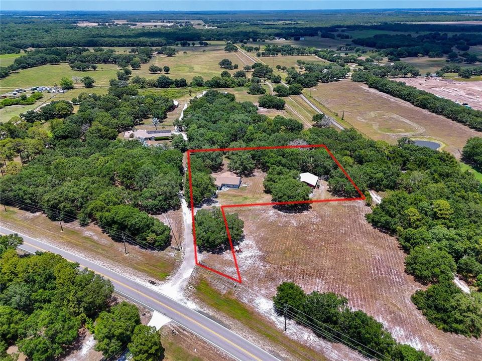 Active With Contract: $799,000 (3 beds, 2 baths, 1660 Square Feet)