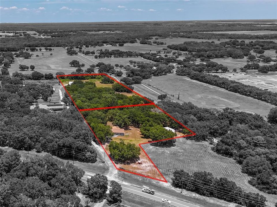 Active With Contract: $799,000 (3 beds, 2 baths, 1660 Square Feet)