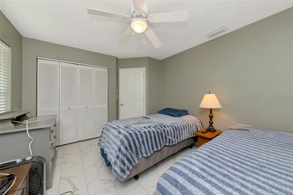 Active With Contract: $799,000 (3 beds, 2 baths, 1660 Square Feet)