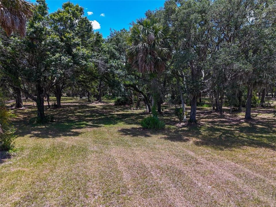 Active With Contract: $799,000 (3 beds, 2 baths, 1660 Square Feet)