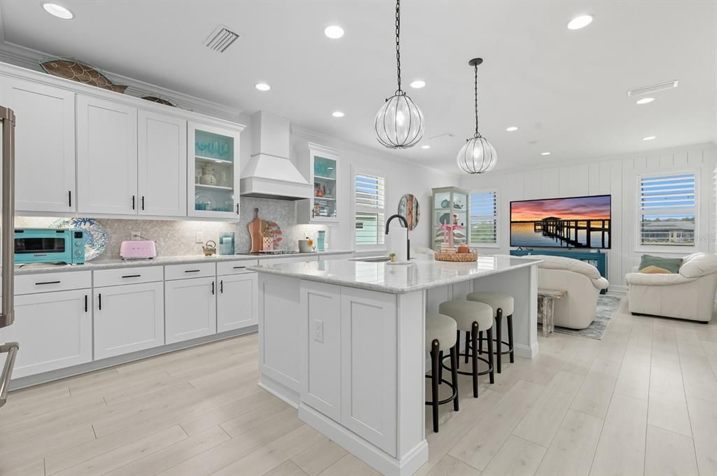 En Venta: $895,000 (3 camas, 3 baños, 2542 Pies cuadrados)