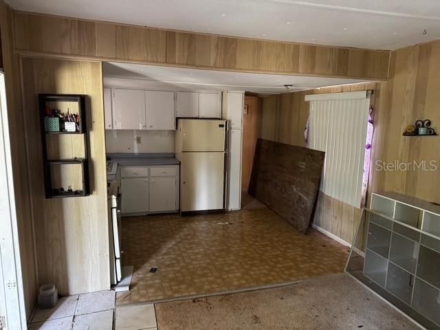 На продажу: $99,000 (2 спален, 1 ванн, 624 Квадратных фут)