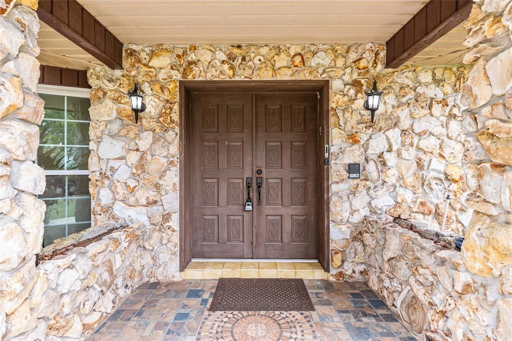 For Sale: $519,900 (4 beds, 3 baths, 2874 Square Feet)